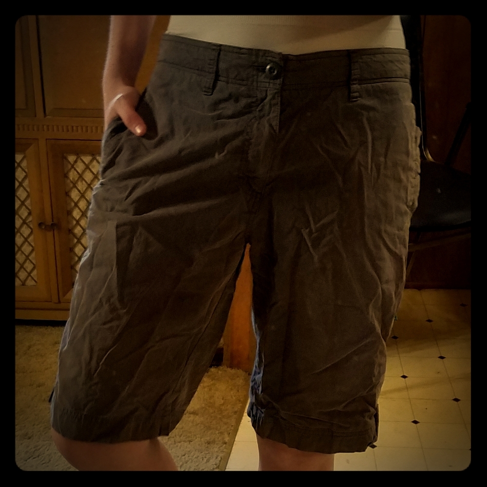 Board shorts. Mens old navy shorts.